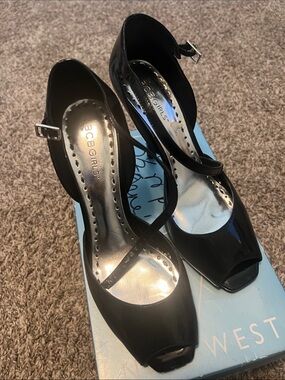 BCBGeneration Black Patent Peep Toe Mary Jane Heels